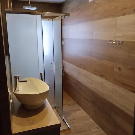 Bukhouse Проживание в семье